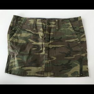Lucky Brand Camo mini skirt size 4